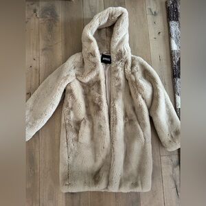 Apparis Women's Plush Hooded Coat - Cream